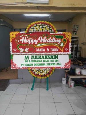 Papan Bunga di Sawah Abah Bogor